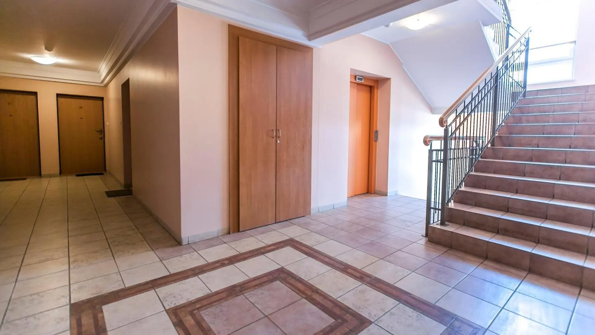 Sloneczny Apartament Z Parkingiem Sopot Lägenhet